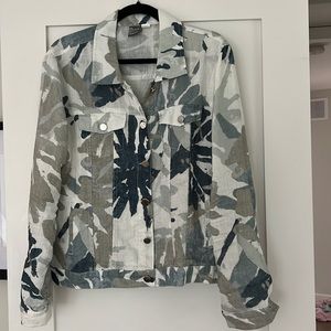 Beautiful Linen jean jacket style